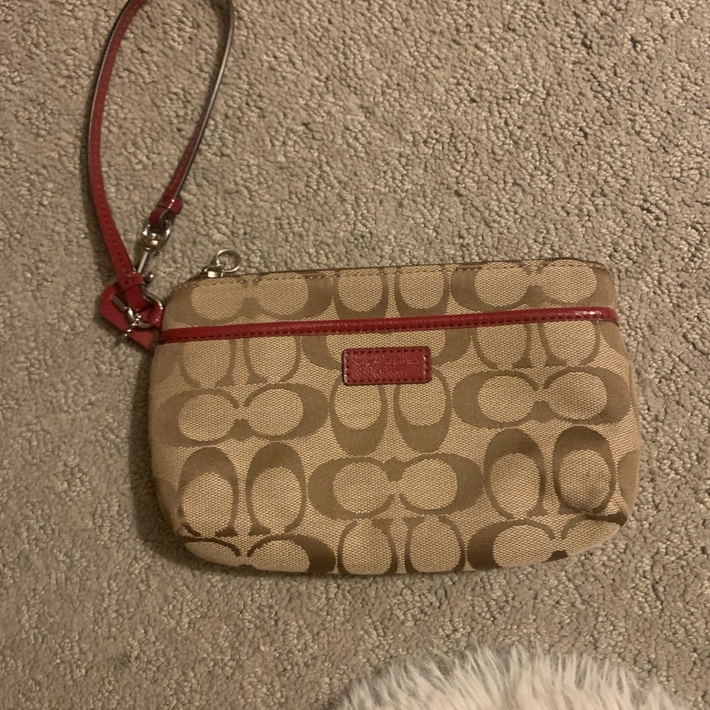 COACH Park Signature Wristlet purse / wallet